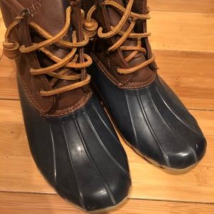 Sperry saltwater boots